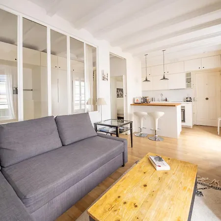Bastille Loft *
