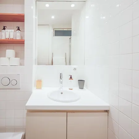Bastille Loft شقة
