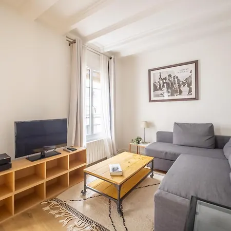 Bastille Loft